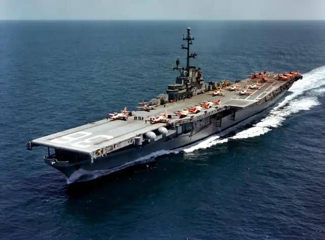 皇冠信用網代理_离谱！网友：你怎么证明歼-35是电磁弹射的皇冠信用網代理，而不自己飞起来的？